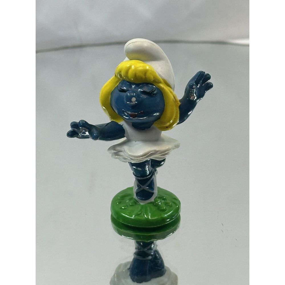 Vintage Ballerina Dancer Smurfette‎ PVC Figure; By Schleich/Peyo 1978